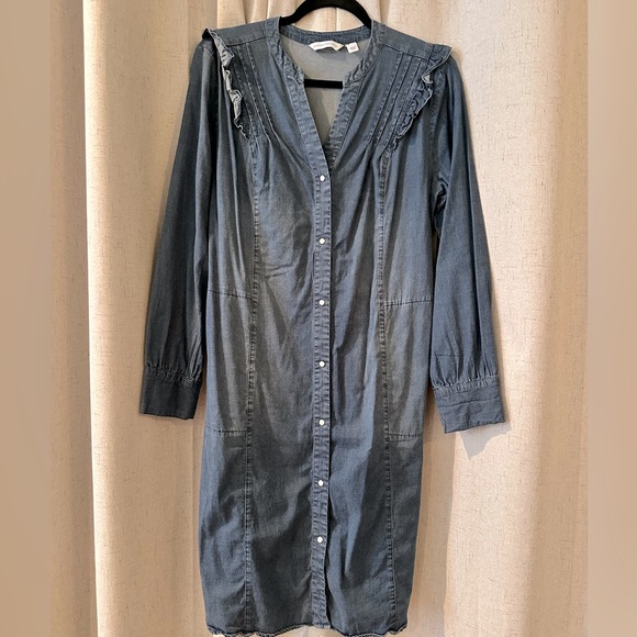 Like new Canyon Retreat Denim Button-Down Dress. Lg. - Picture 1 of 5